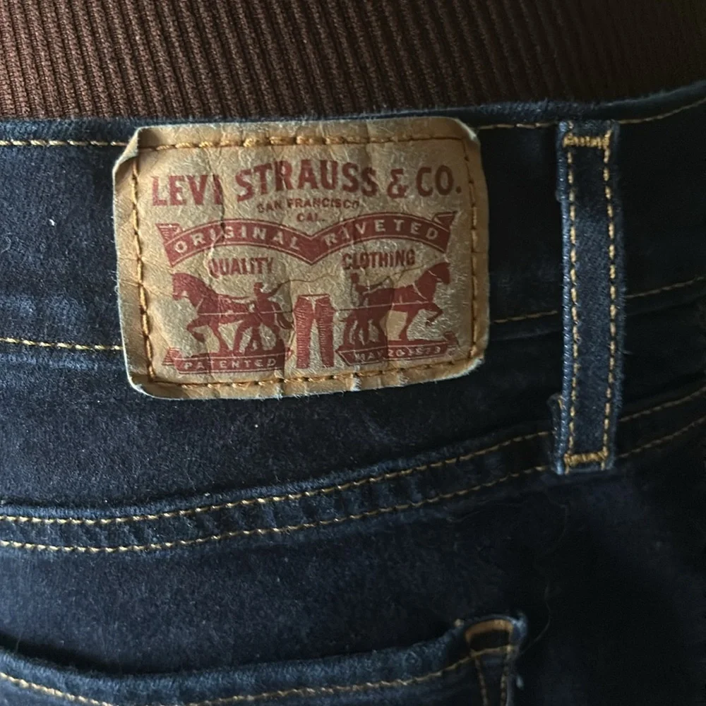 Levi’s 724 HIGH RISE STRAIGHT JEANS Waterless